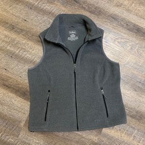 L.L. Bean Gray Fleece Zippered Vest Sz Large Petite - Like New Condition